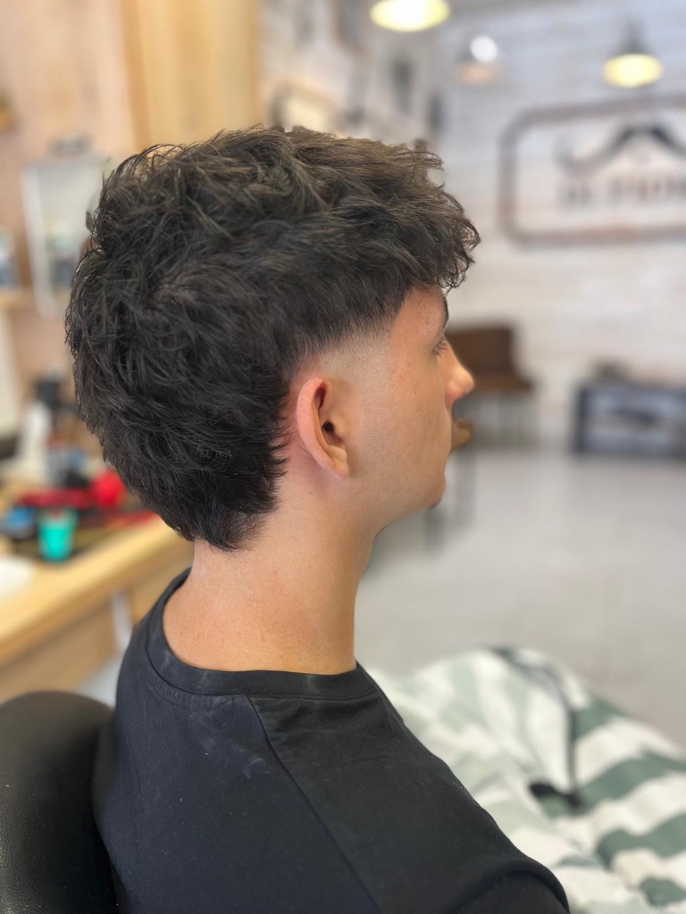 Mullet bouclé