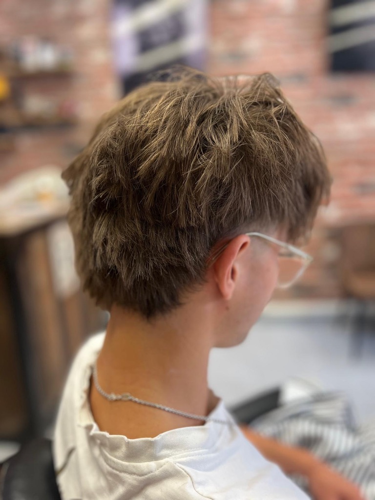 Bowl cut moderne