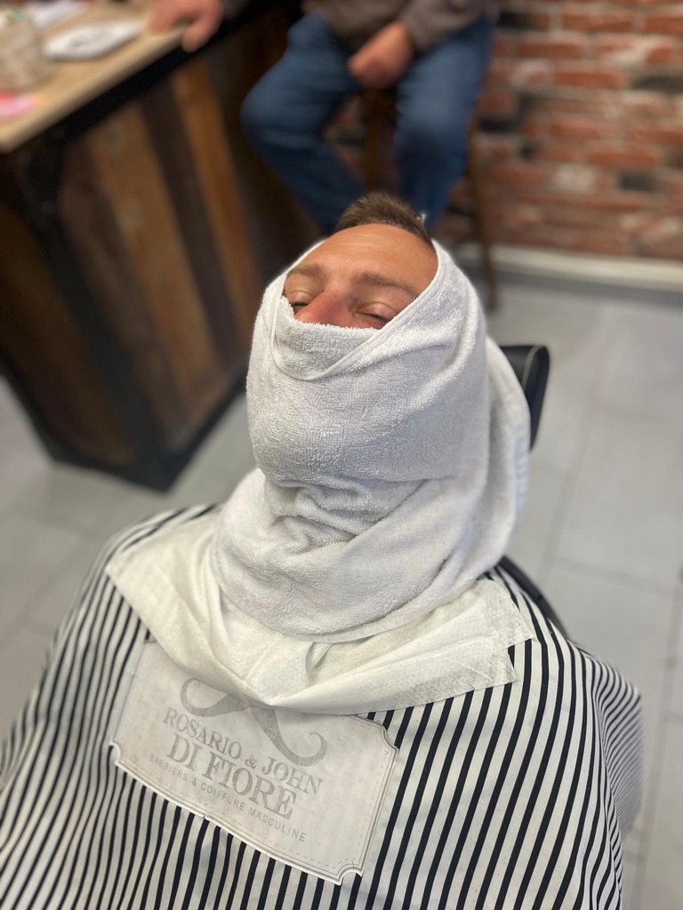 Rituel serviette chaude
